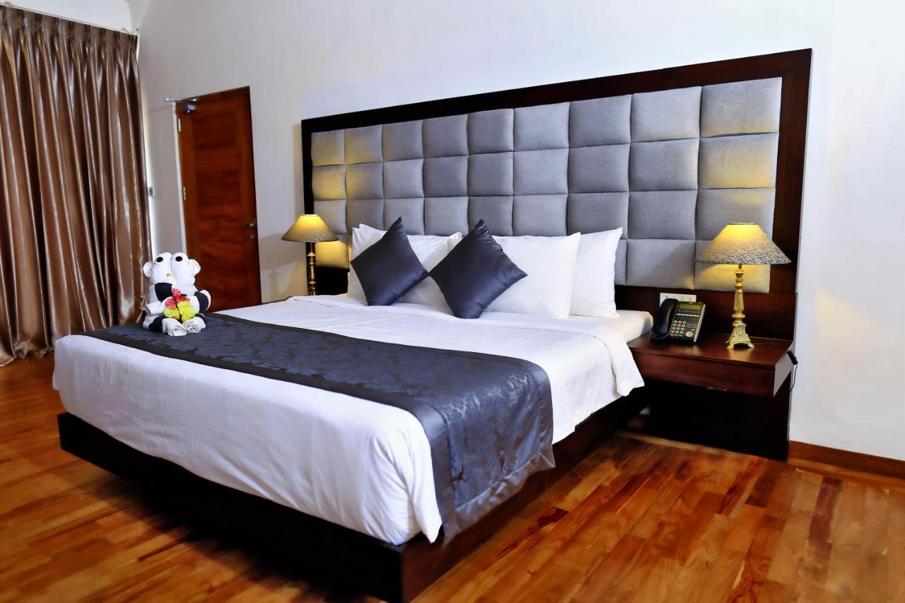 Amaranthe Bay Resort & Spa Trincomalee Exteriör bild