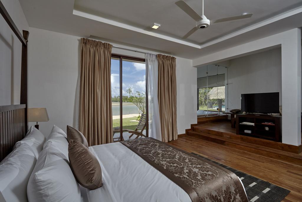 Amaranthe Bay Resort & Spa Trincomalee Rum bild