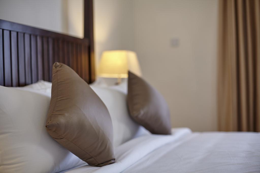 Amaranthe Bay Resort & Spa Trincomalee Rum bild