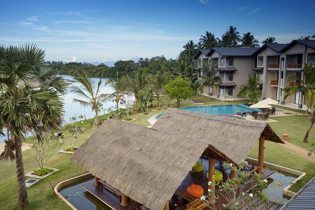 Amaranthe Bay Resort & Spa Trincomalee Exteriör bild